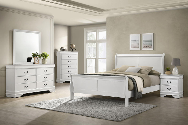 LOUIS PHILIPPE Louis Philippe 47-inch Eastern King Sleigh Panel Bed White 202441KE