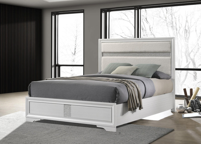 MIRANDA COLLECTION Miranda 55-inch Upholstered Queen Panel Bed White 205110Q