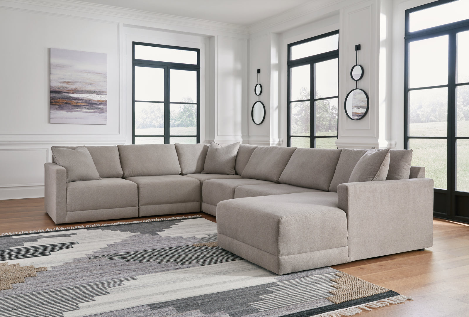 Katany Shadow 6-Piece Sectional With Ottoman