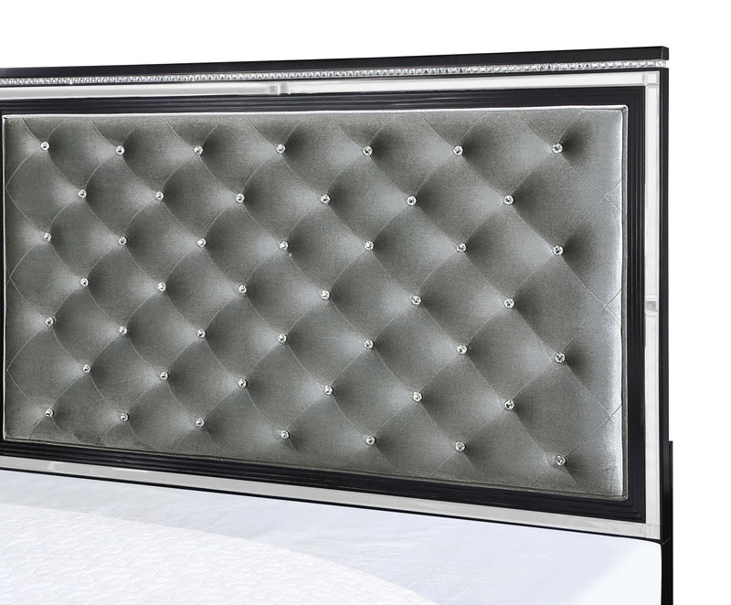 Eleanor Silver And Black Upholstered Tufted Bedroom Set