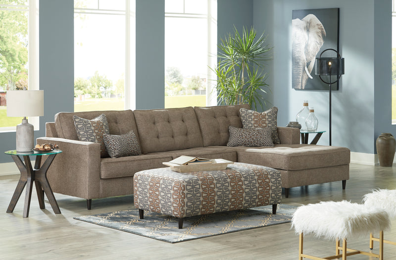 Flintshire Auburn 2-Piece Sectional With Ottoman PKG001030 - 25003S2 | 2500308