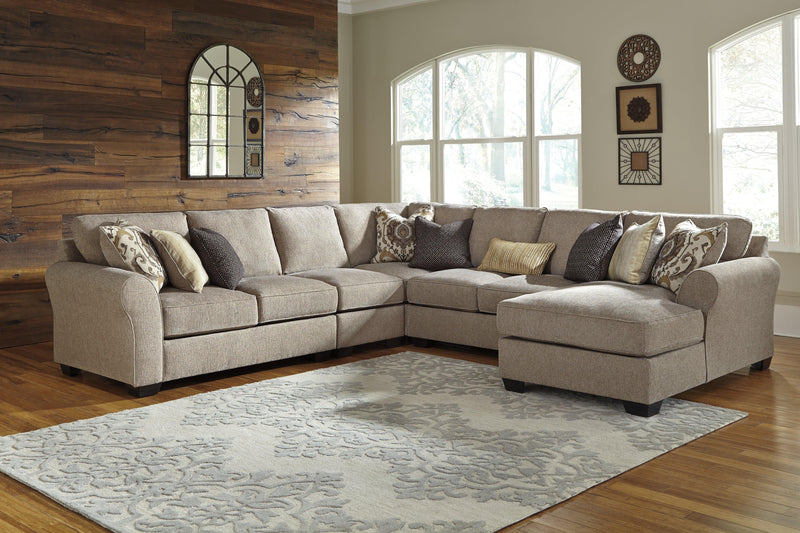 Pantomine Driftwood Chenille 5-Piece Sectional With Chaise