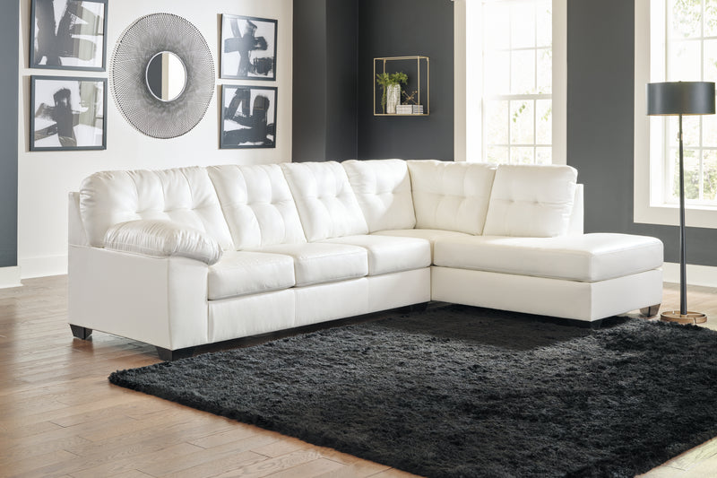 Donlen White 2-Piece Sectional With Chaise