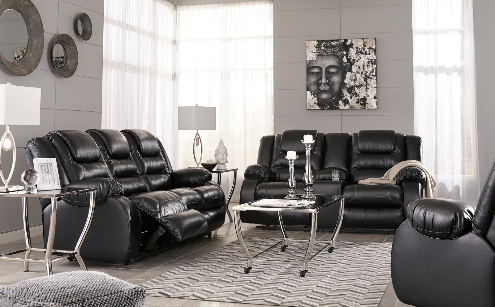 Vacherie Black Sofa Loveseat And Recliner