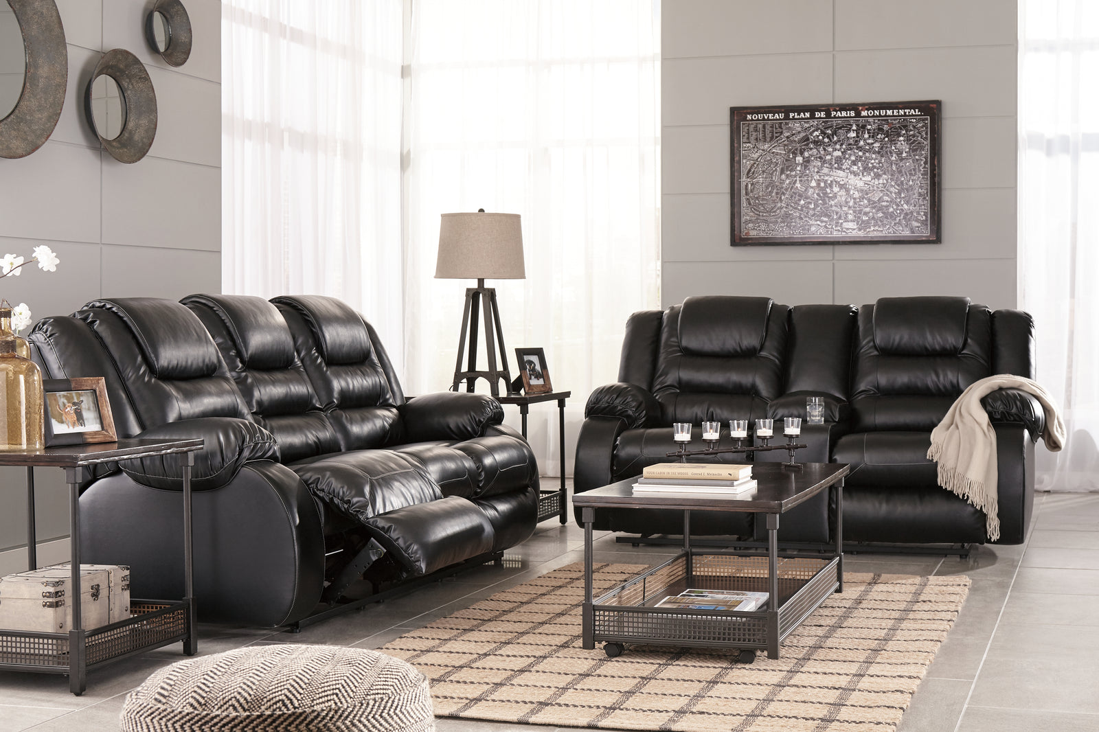 Vacherie Black Sofa And Loveseat