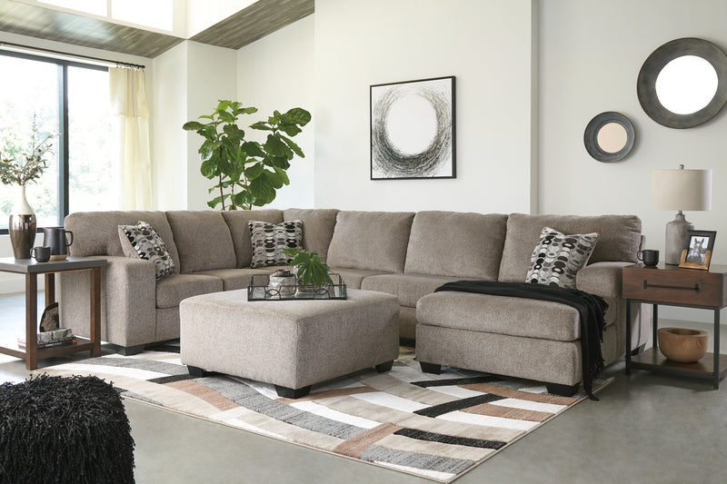 Ballinasloe Platinum 3-Piece Sectional With Ottoman