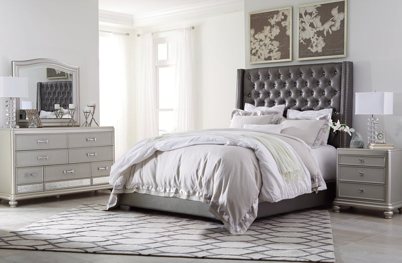 Coralayne Gray Upholstered Tufted Curved Mirror Bedroom Set