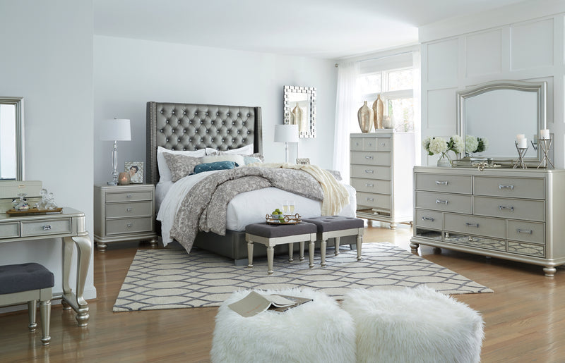 Coralayne Gray Queen Upholstered Bed