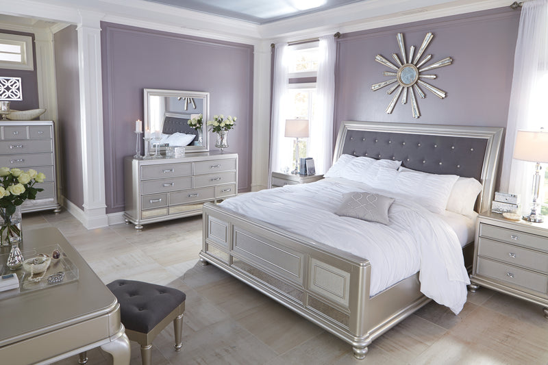 Coralayne Silver Queen Sleigh Bed