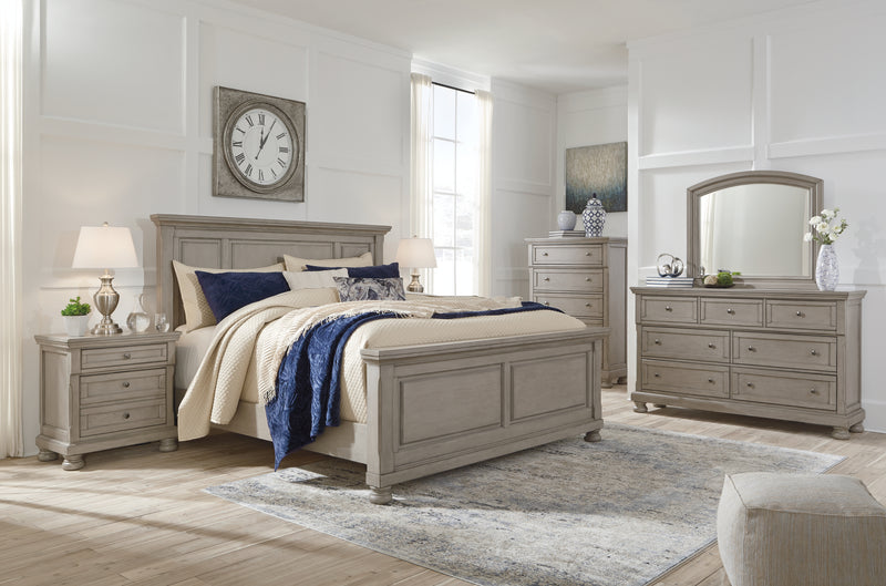 Lettner Light Gray Panel Bedroom Set