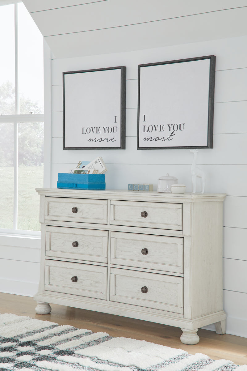 Robbinsdale Antique White Dresser