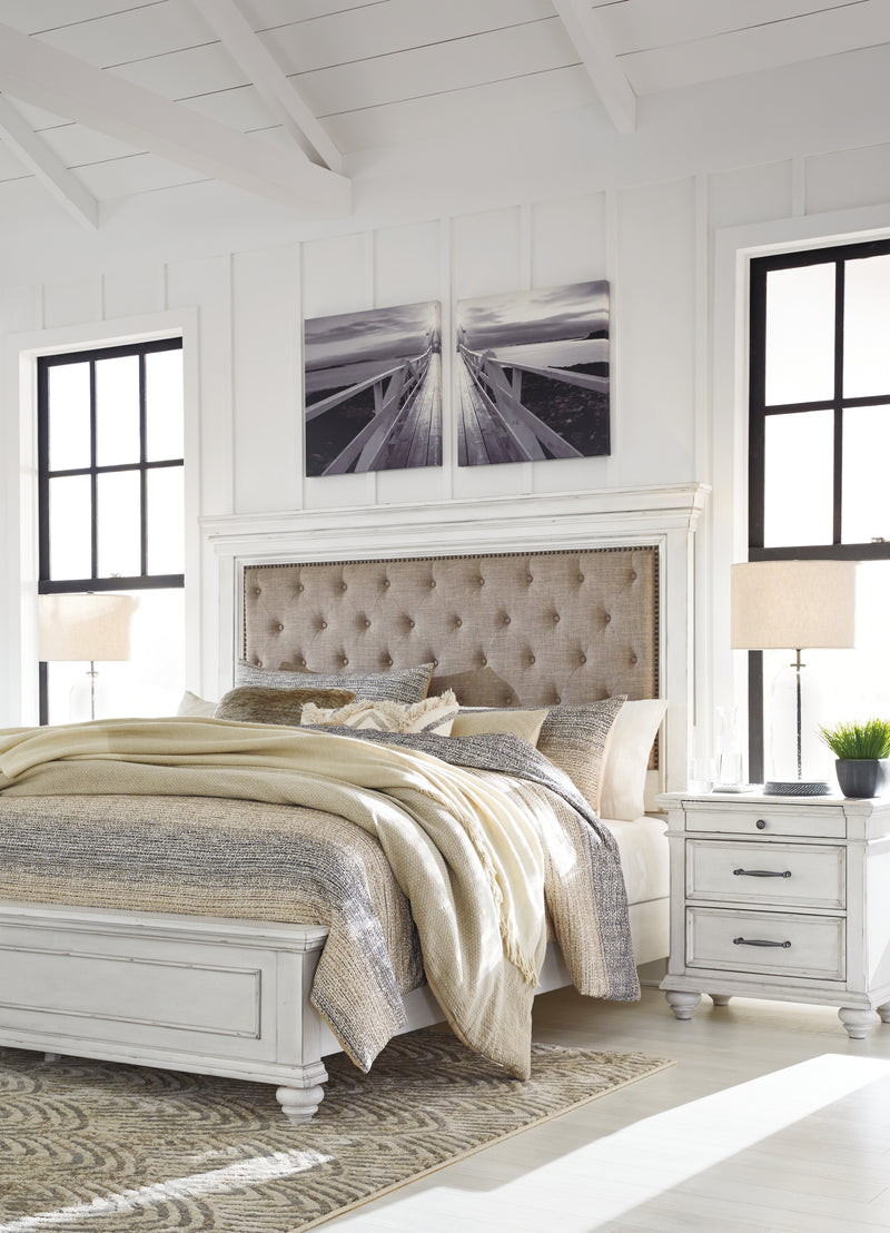 Kanwyn Whitewash Queen Panel Bed