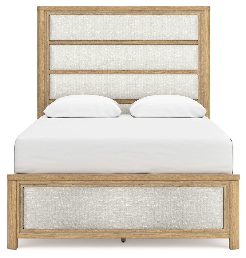 Rencott Light Brown Queen Upholstered Bed