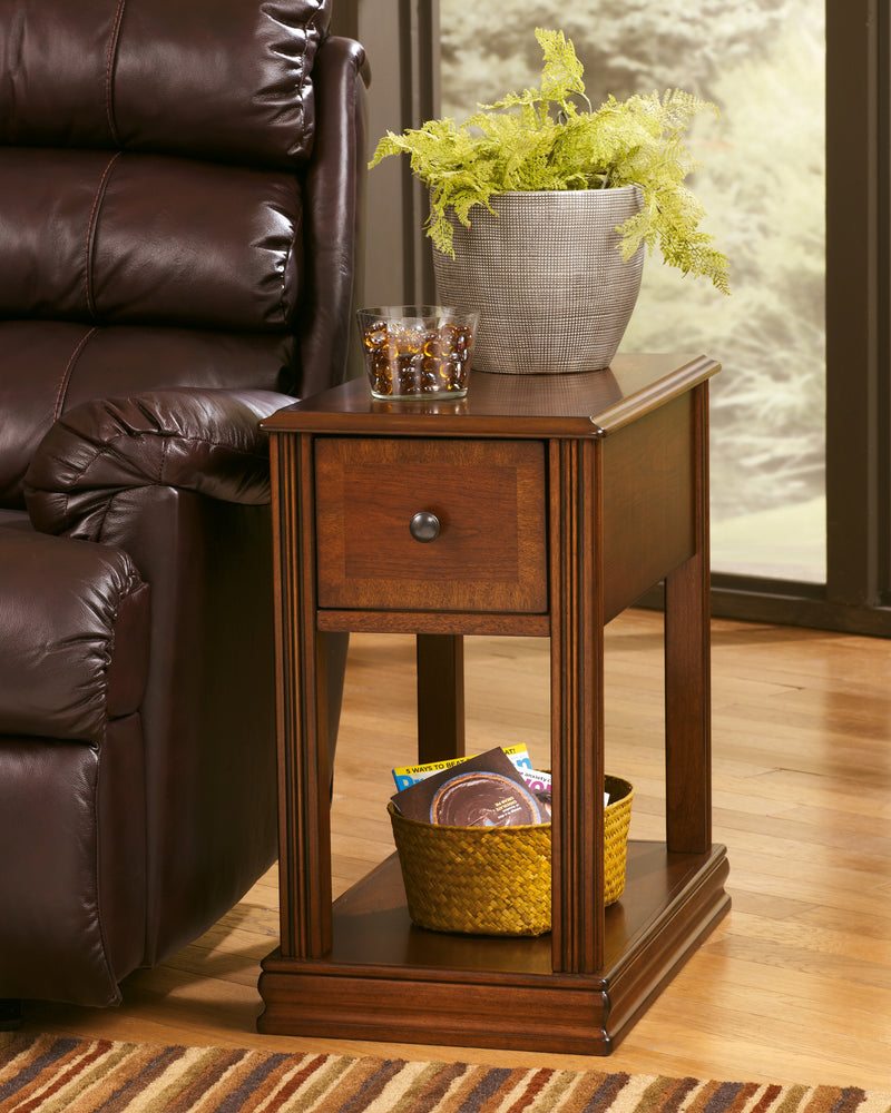 Breegin Brown 2 End Tables