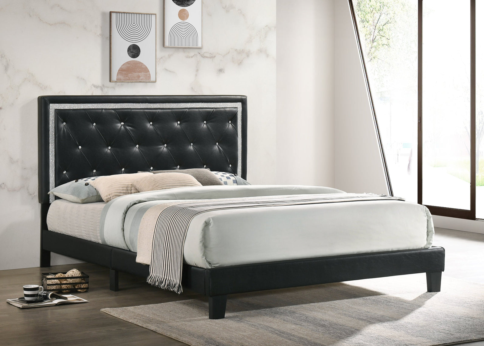 Black Modern Solid Wood Faux Leather Upholstered Tufted Platform King Bed