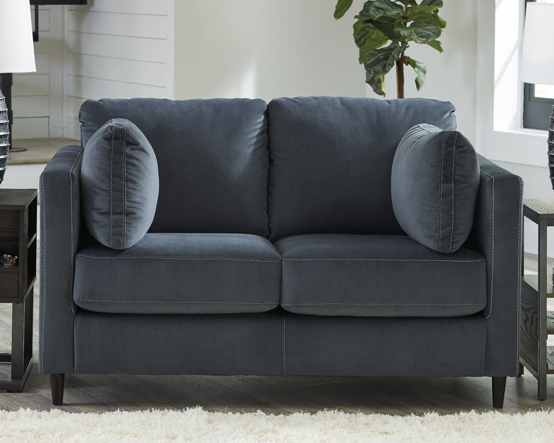 Kennewick Shadow Velvet Loveseat