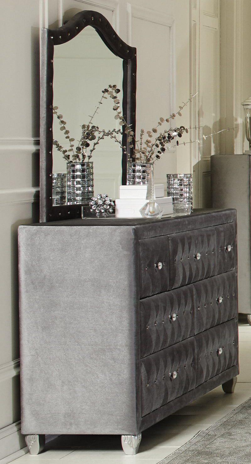 Deanna 7 Drawer Rectangular Dresser Black