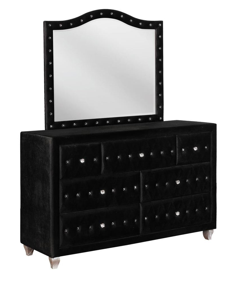 Deanna 7 Drawer Rectangular Dresser Black