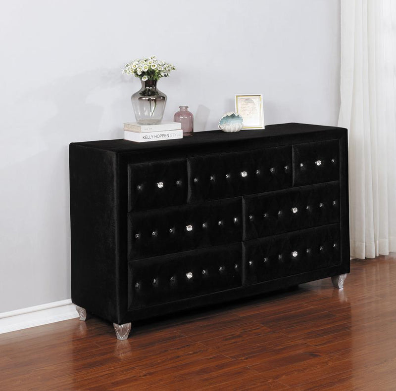 Deanna 7 Drawer Rectangular Dresser Black