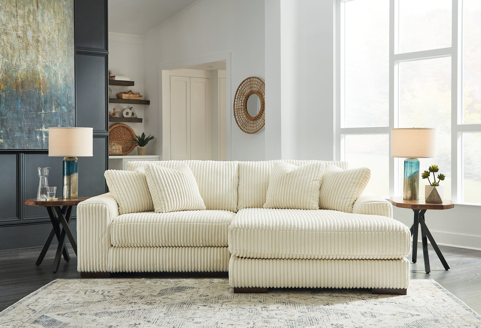 Lindyn Ivory 2-Piece Sectional With Chaise