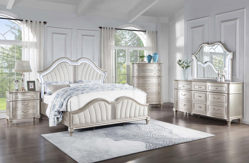 Evangeline 5 piece Upholstered Platform King Bedroom Set Ivory And Silver Oak