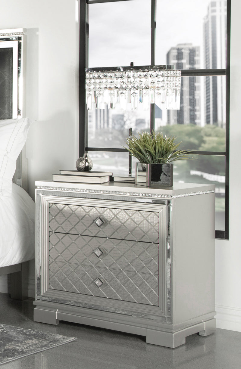 Eleanor Upholstered Tufted Bed Metallic