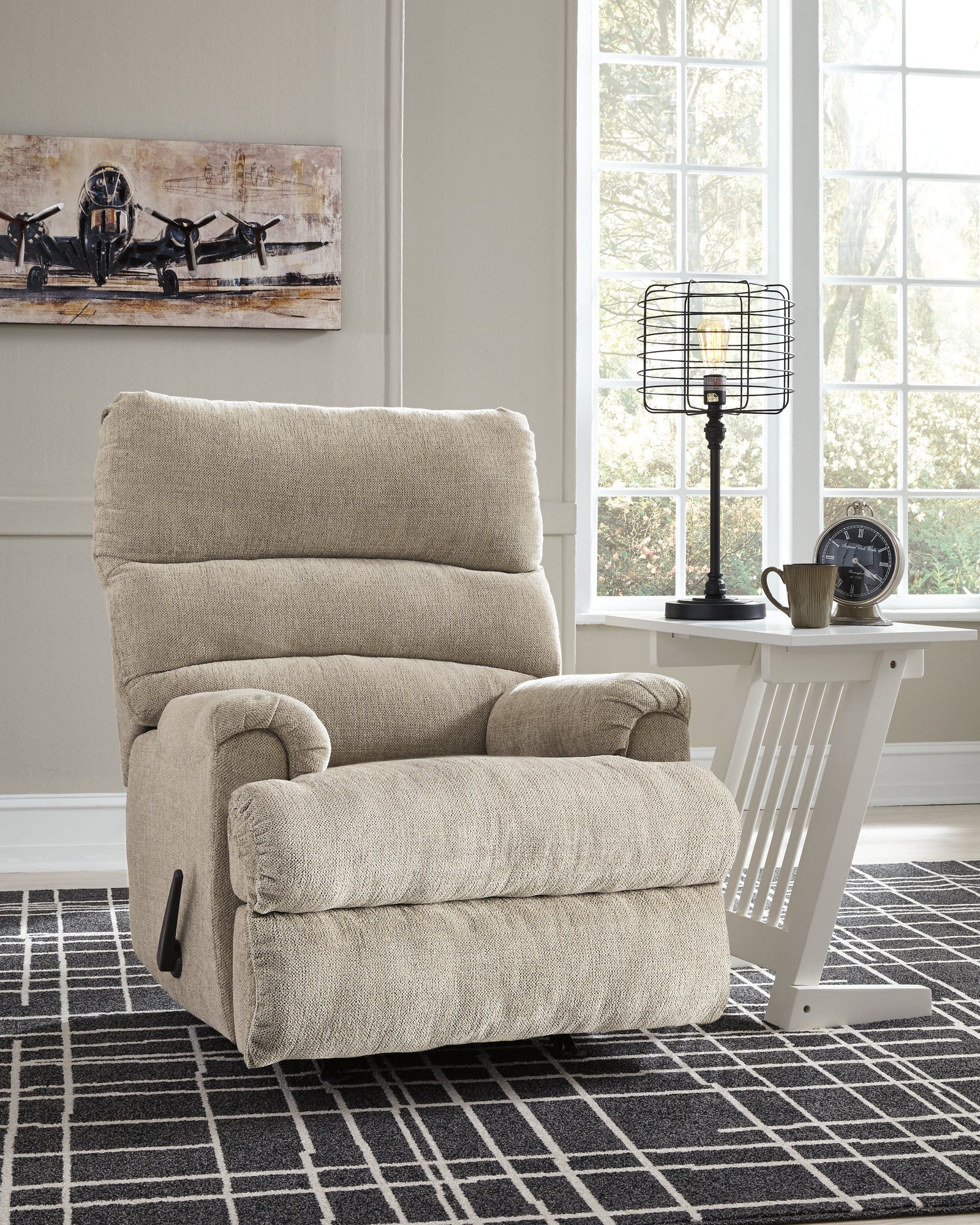 Man Fort Dusk Chenille Recliner