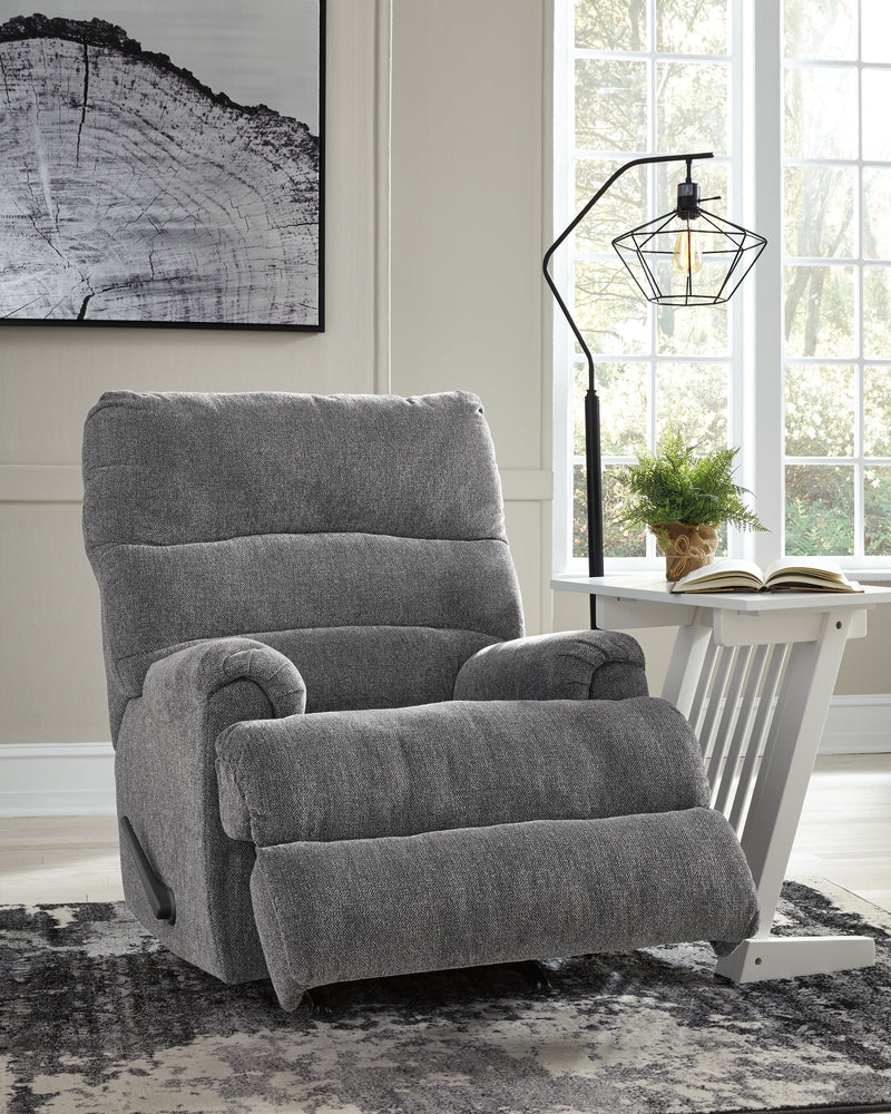 Man Fort Graphite Chenille Recliner