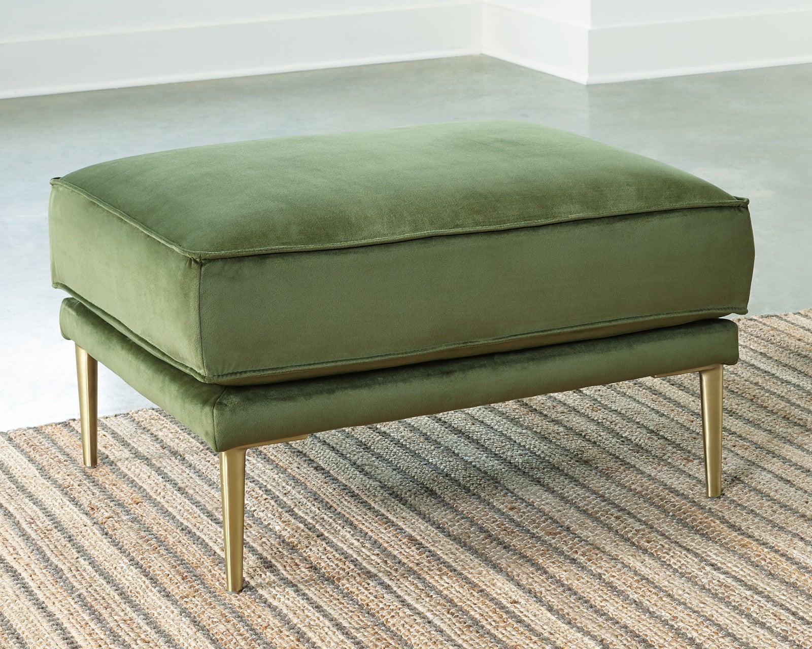 Macleary Moss Velvet Ottoman