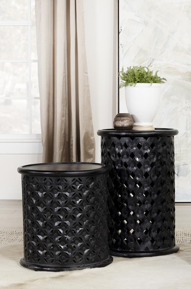 Active Krish 18 inch Round Accent Table Black Stain