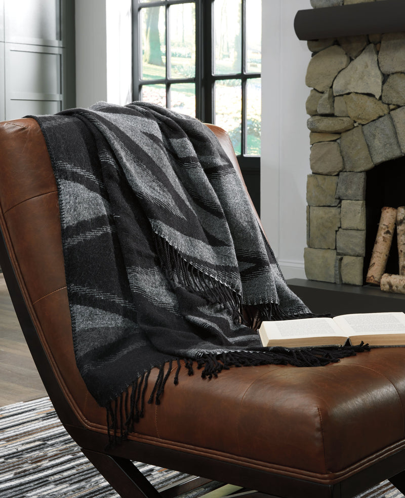 Cecile Black Gray Throw (Set of 3)