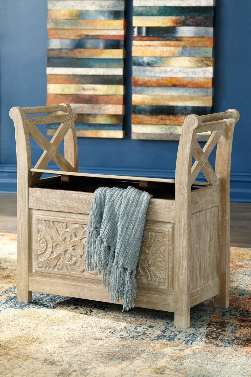 Fossil Ridge Whitewash Accent Bench