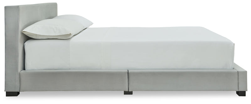 Chesani Gray Full Upholstered Bed