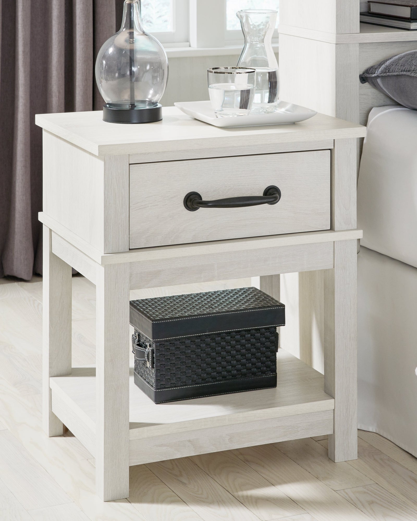 Dorrinson White Nightstand