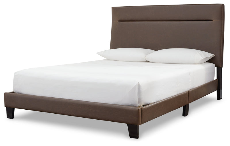 Adelloni Brown King Upholstered Bed