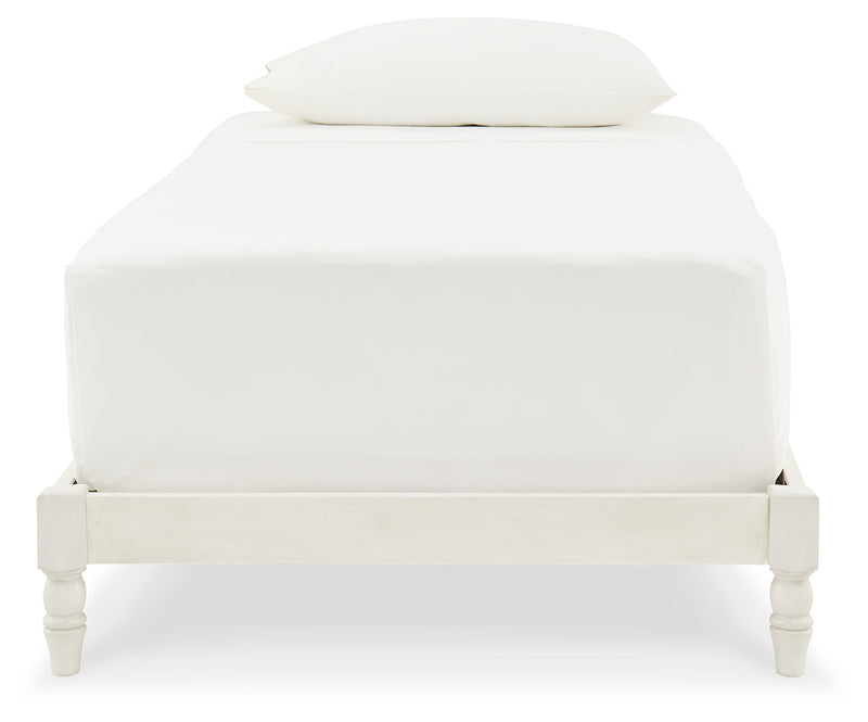 Tannally White Twin Platform Bed