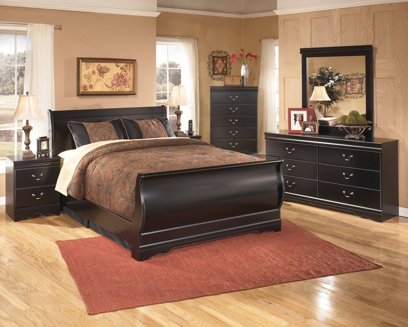 Huey Vineyard Black Chest Of Drawers