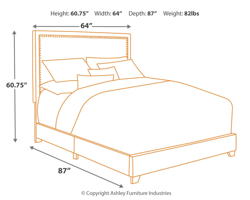 Dolante Brown Queen Upholstered Bed