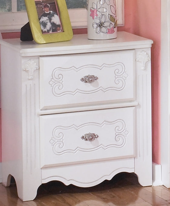 Exquisite White Nightstand