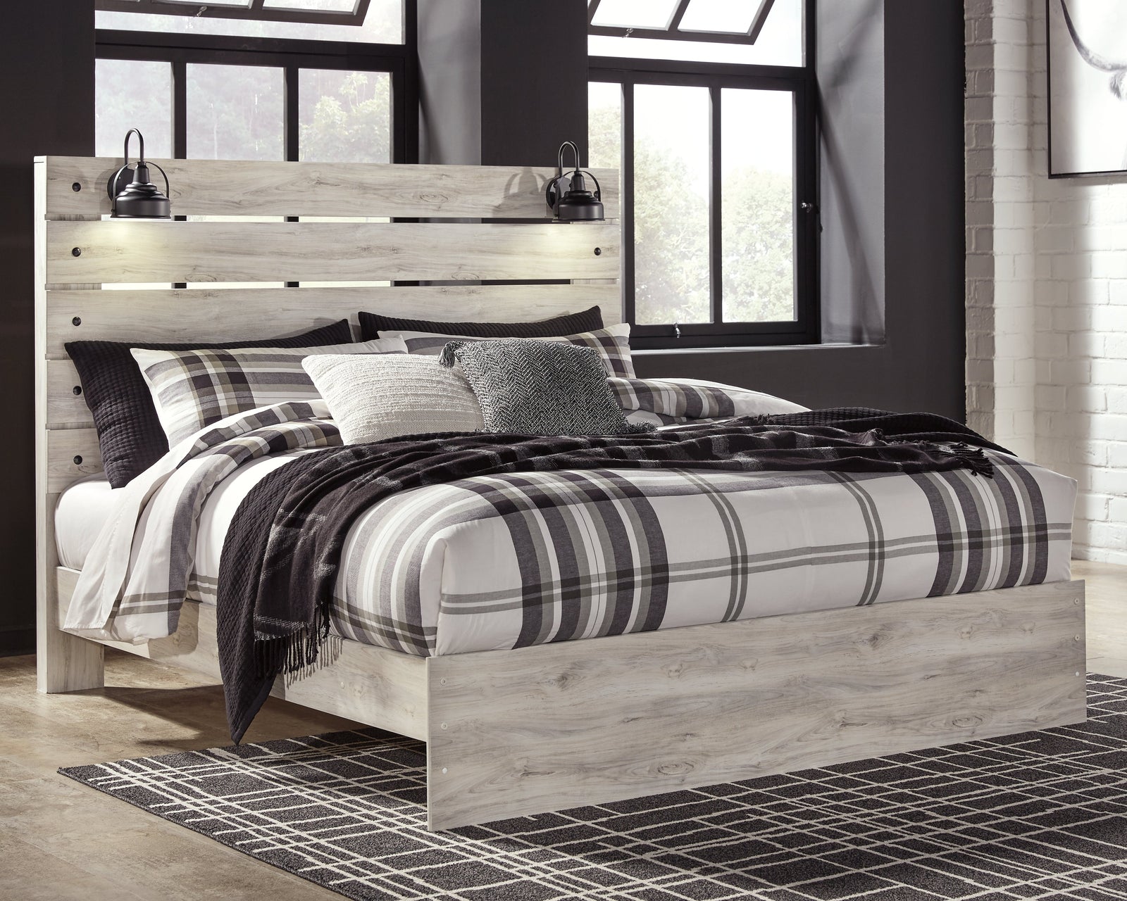 Cambeck Whitewash King Panel Bed