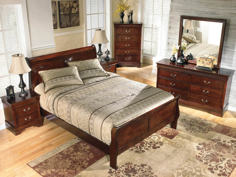 Alisdair Dark Brown King Sleigh Bed