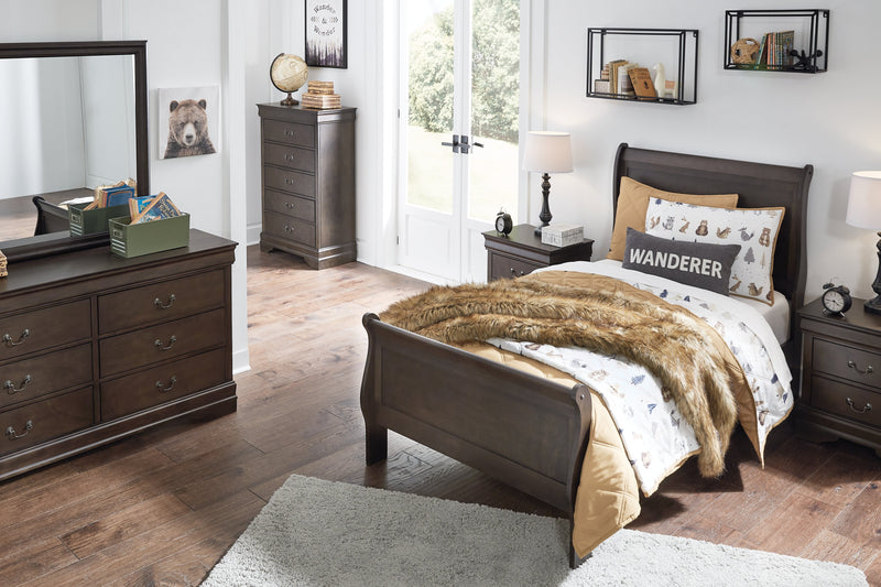 Leewarden Dark Brown Twin Sleigh Bed