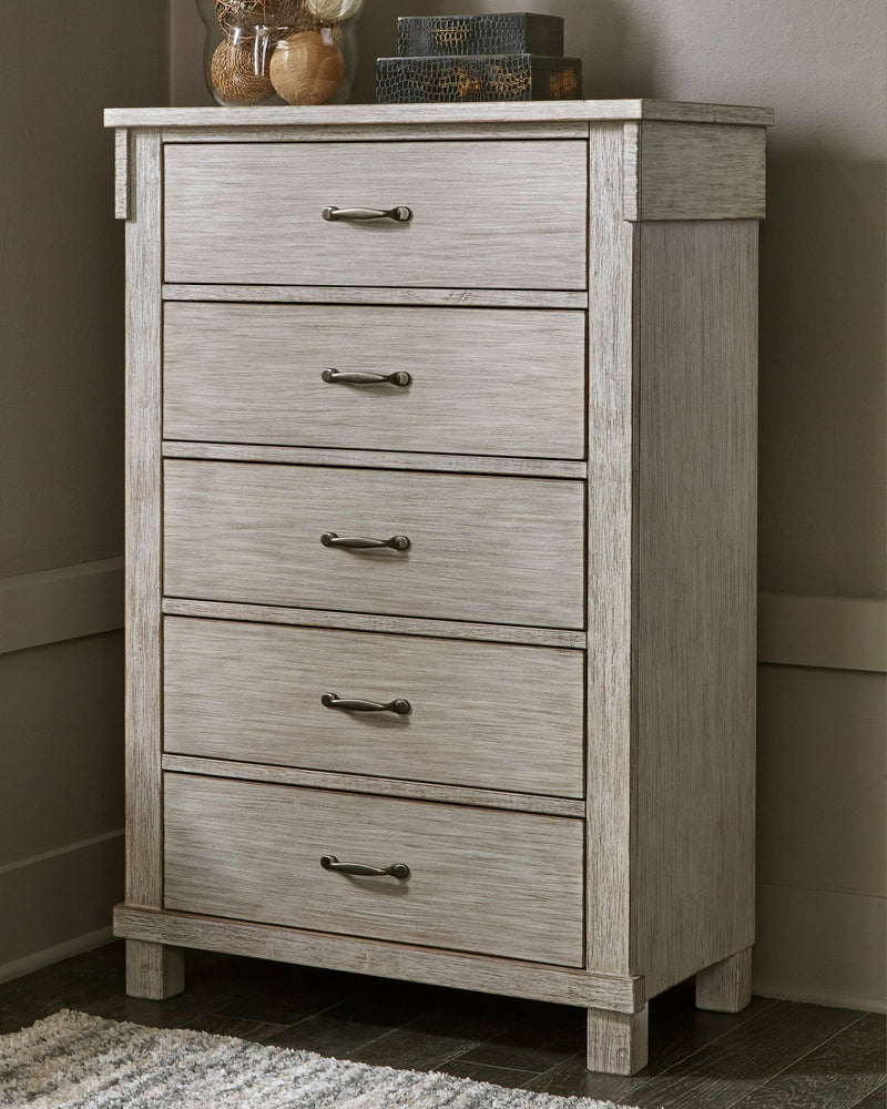 Hollentown Whitewash Chest Of Drawers