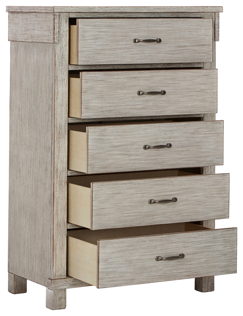 Hollentown Whitewash Chest Of Drawers