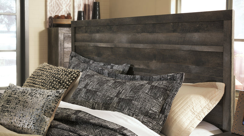 Wynnlow Gray Queen Panel Bed