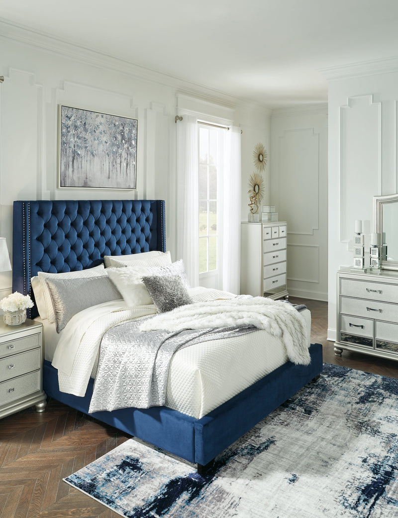 Coralayne Blue Queen Upholstered Bed