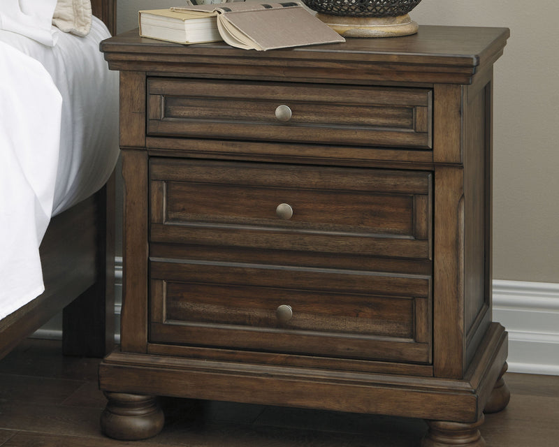 Flynnter Medium Brown Nightstand