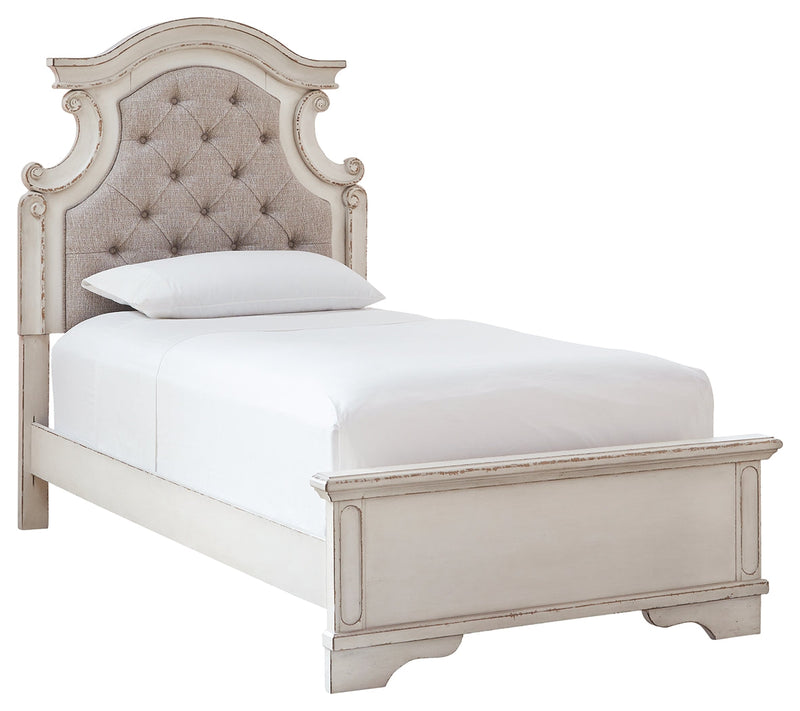 Realyn Chipped White Twin Panel Bed