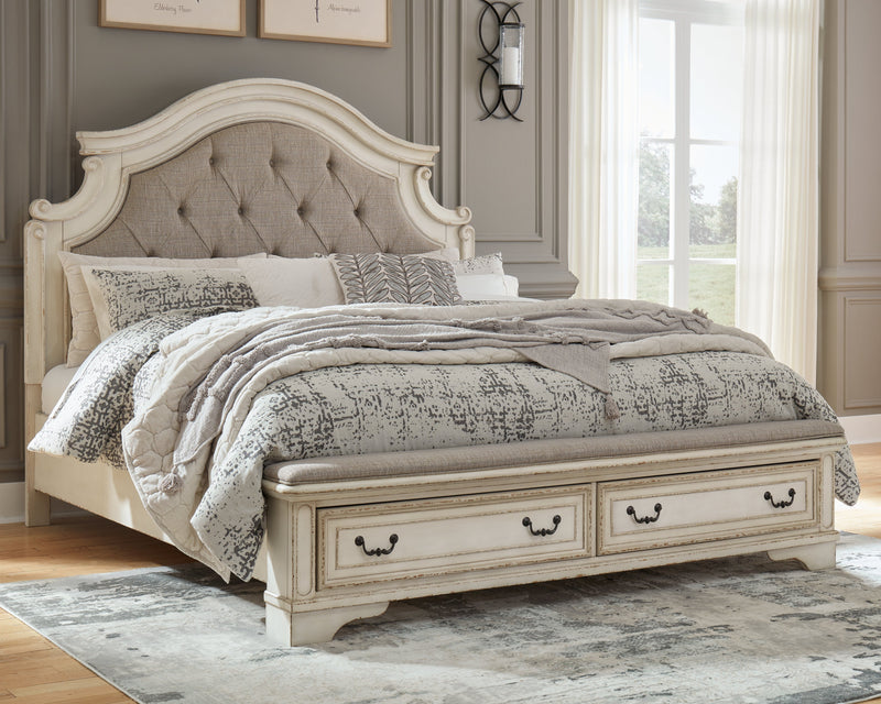 Realyn Two-Tone Queen Upholstered Bed