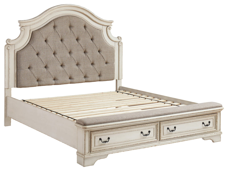 Realyn Two-Tone Queen Upholstered Bed